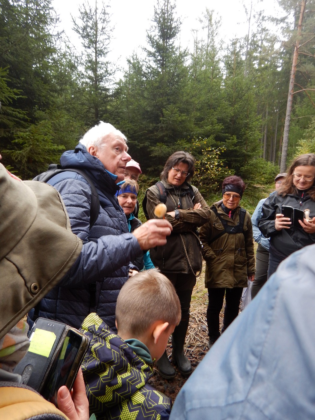 20251004 Vychazka Brdy(18)